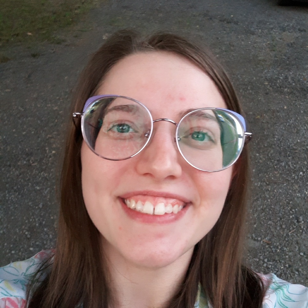 Meet your Posher, Naomi